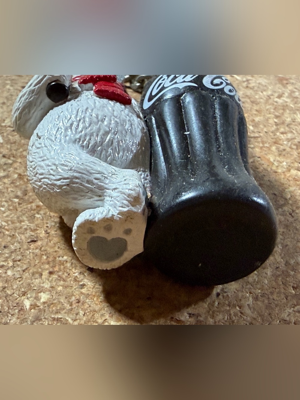 Vintage 90s Coca-Cola Polar Bear Coke Bottle Keychain - Picture 6 of 8
